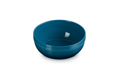 Stoneware Coupe Serving Bowl